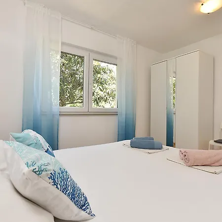 Vlasta 1410 Apartman