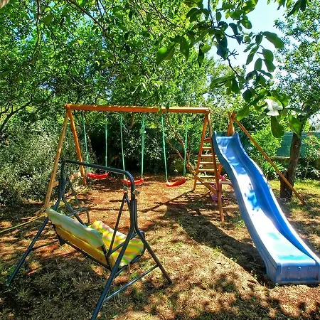 Vlasta 1410 Апартаменты
