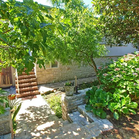Appartement Vlasta 1410 Premantura